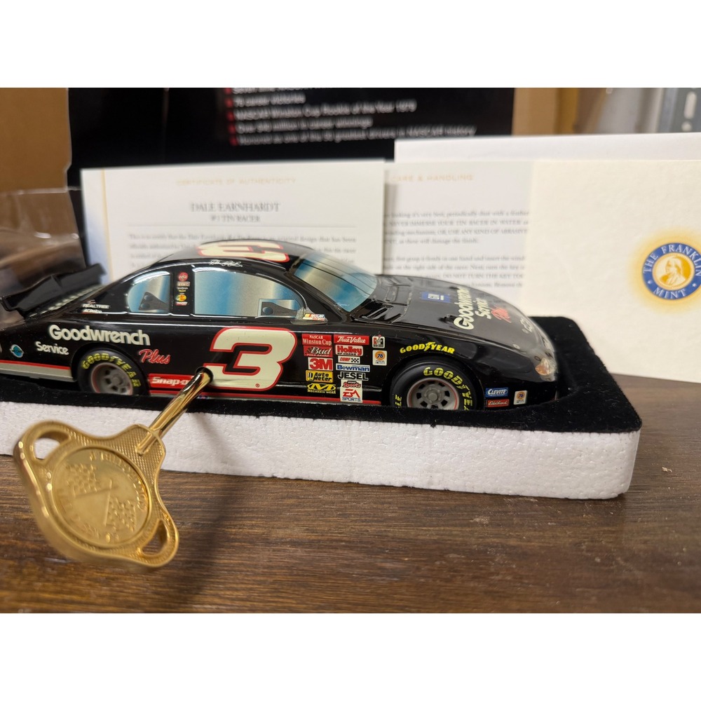 Franklin Mint Dale Earnhardt 3 Goodwrench Tin Racer Wind Up Car COA Key NASCAR
